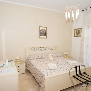 https://casa-zibe.sicilyhotelsitaly.net