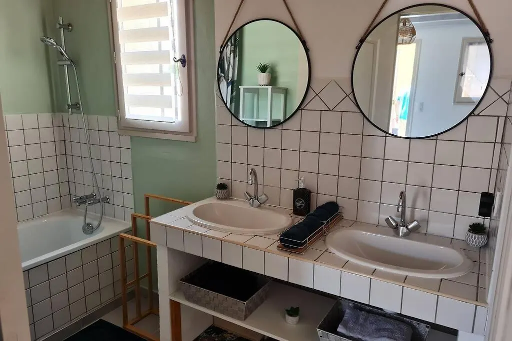 Appartamento Appart Cosy Avec Son Exterieur Chaleureux,Piscine Et Parking Prive Fontvieille